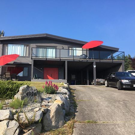 Sunshine Coast Suites Sechelt Exterior photo